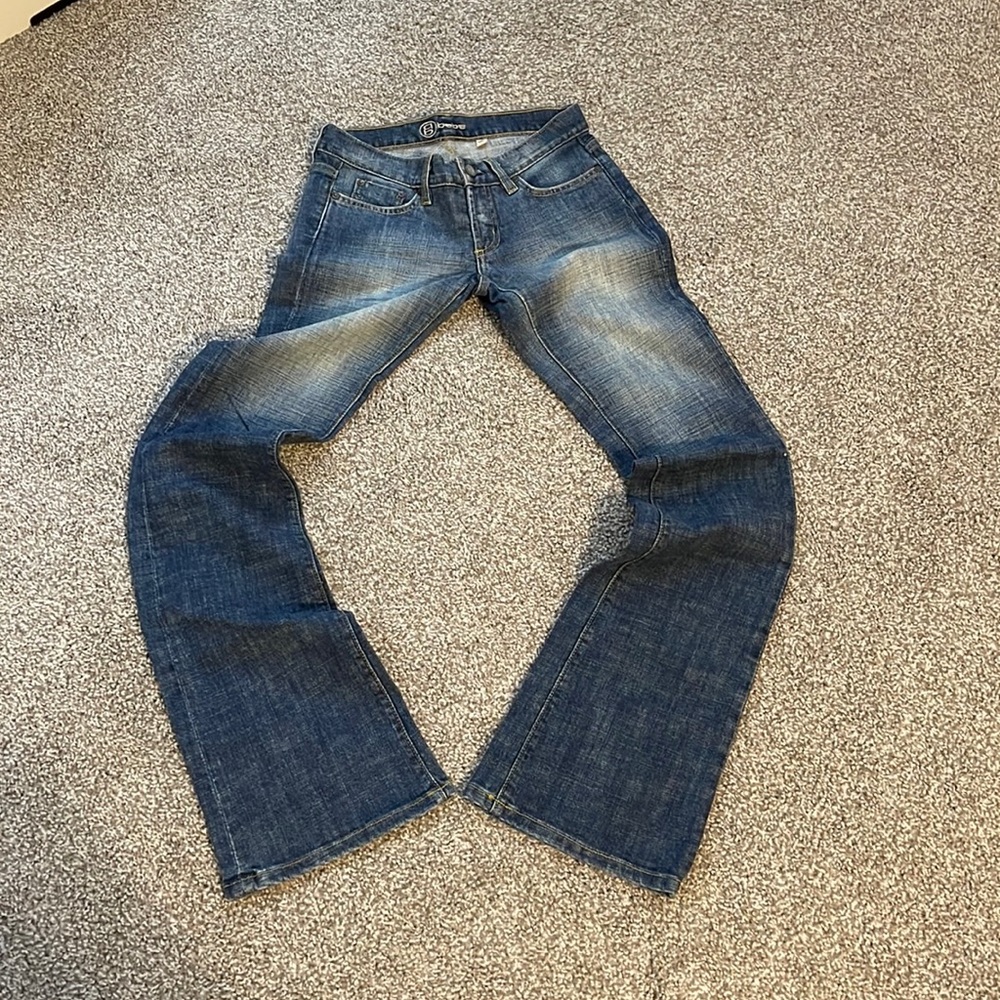 Flared bebe jeans